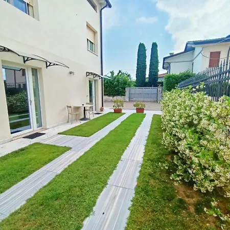 Πανσιόν Garda