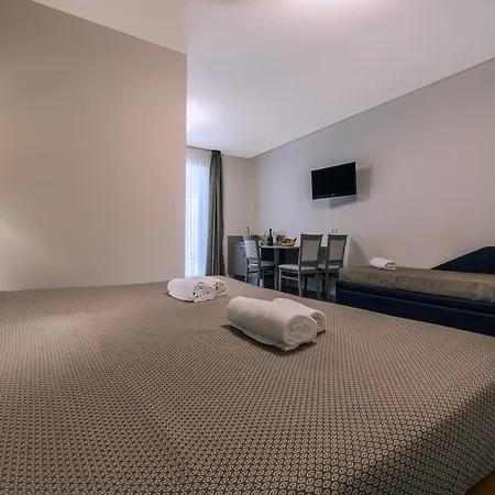 בית הארחה Garda