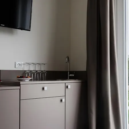 בית הארחה Garda קולה