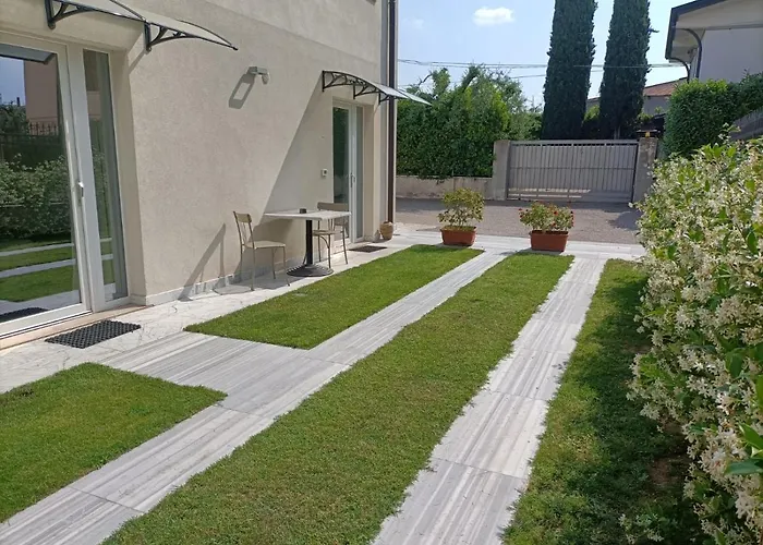 Garda 3* Colà